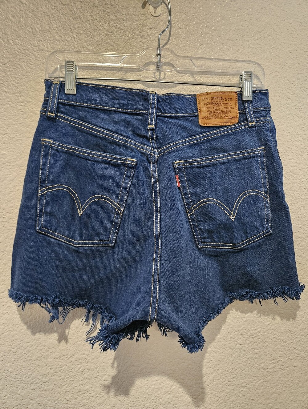 Levis Ribcage Short Size 29 - Picture 4 of 9